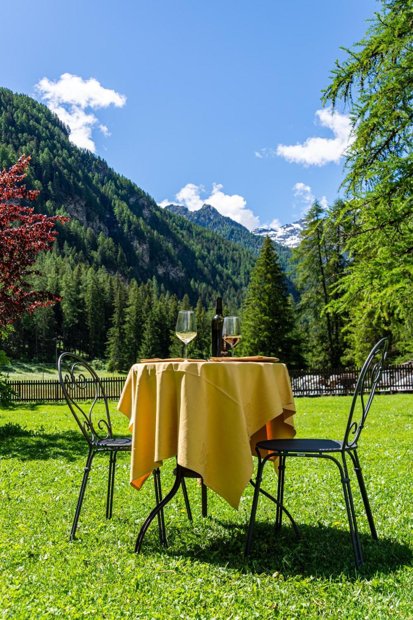 Albergo Monte Cervino Champoluc Luaran gambar